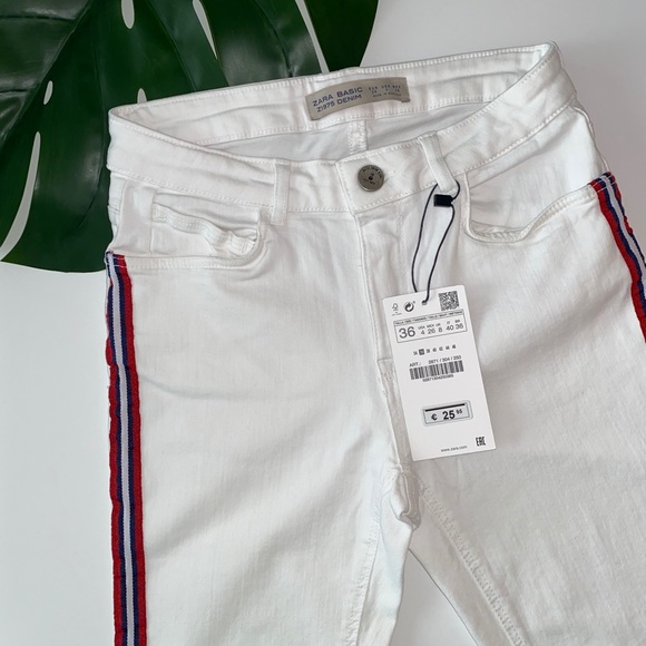 Zara High Rise White Jeans with Striped Detail - Picture 2 of 4